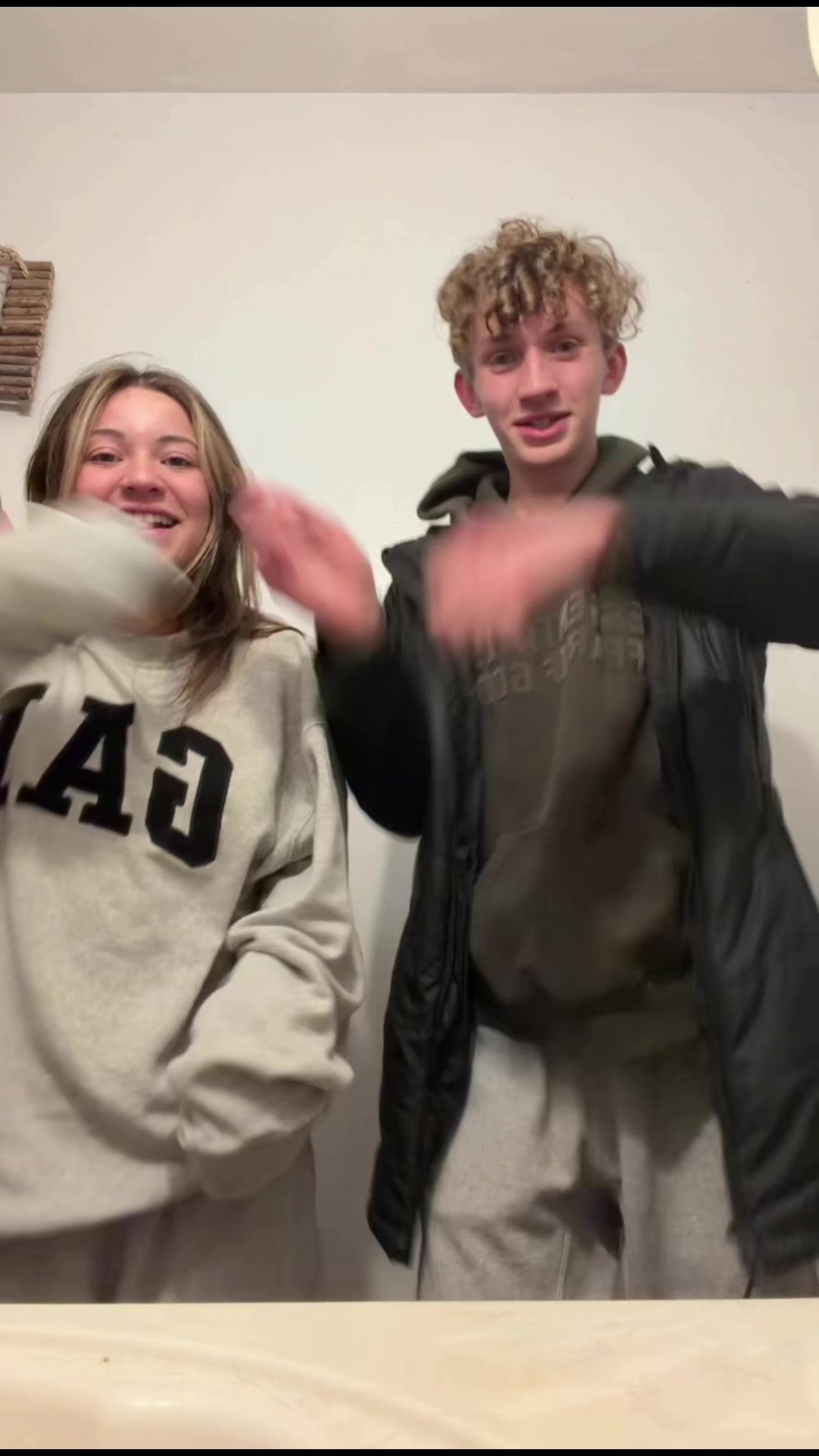 @urfavhatedblonde