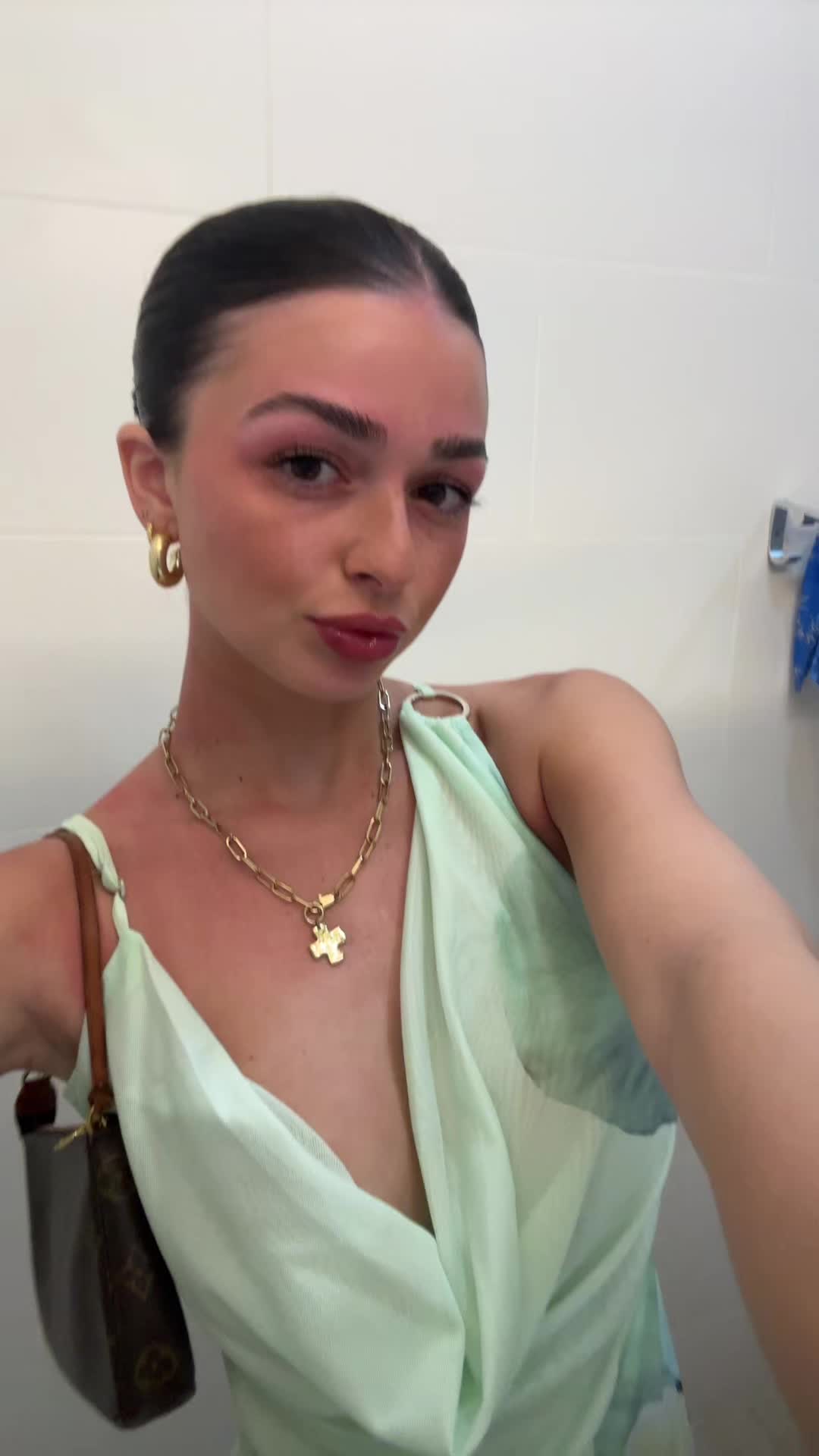 @bellabowling