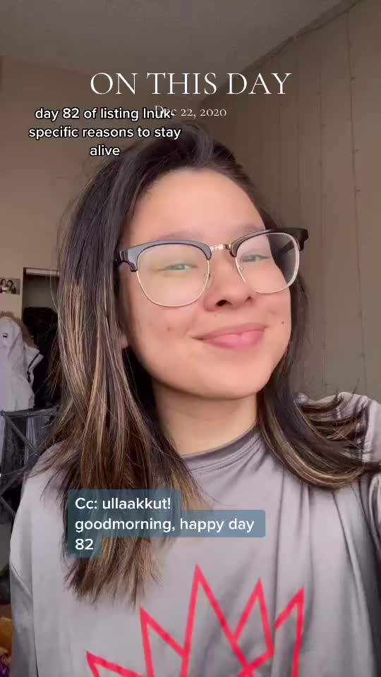 @annieneevee