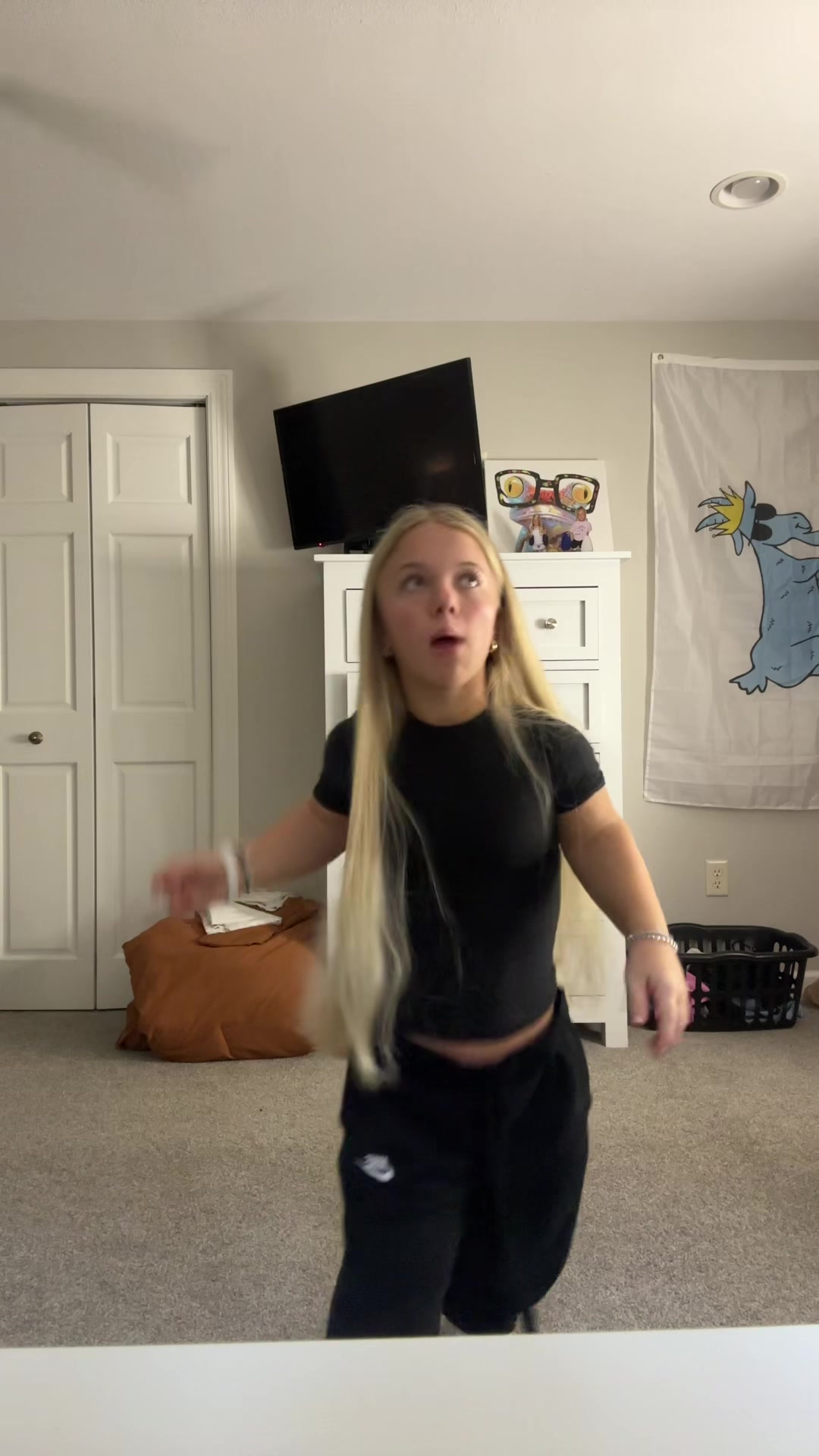 PHE PHE!! (@phoenix.negaard) - Urlebird