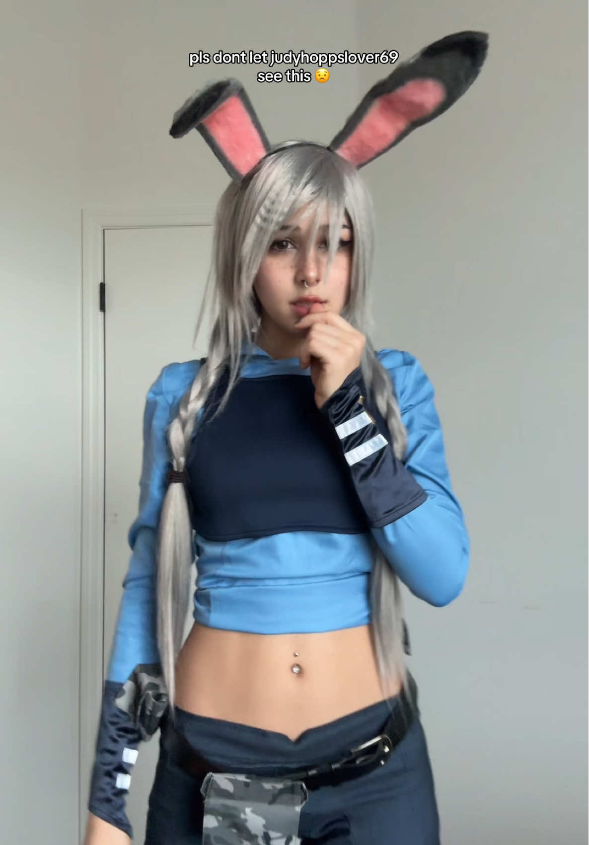 vivi (vivimommyyy) Urlebird