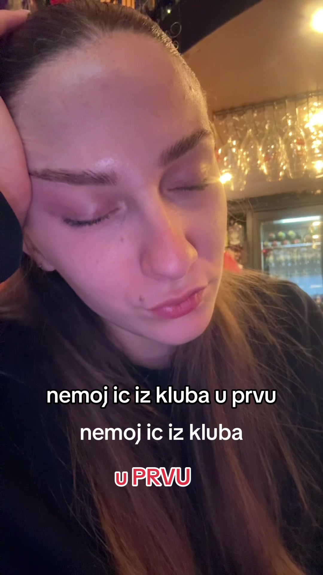 @🗿