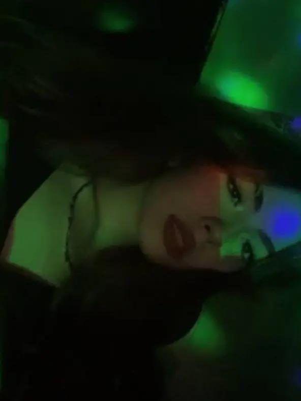 @elika