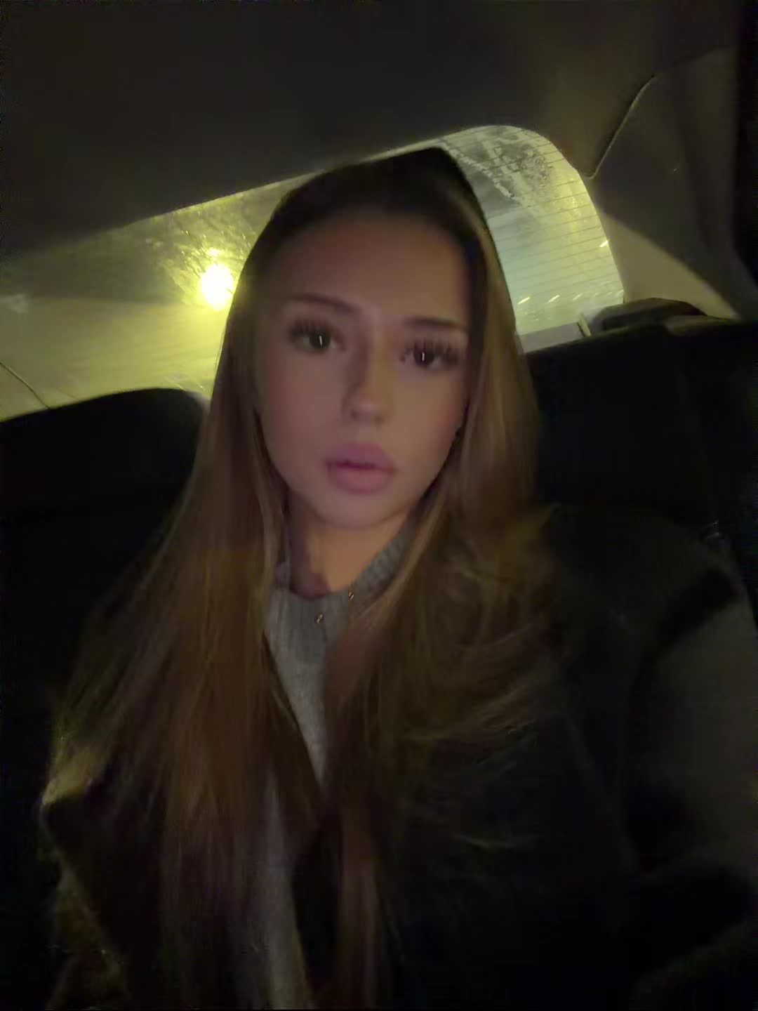 ︎IG:drippy_roksi (@drippyroksi) - Urlebird