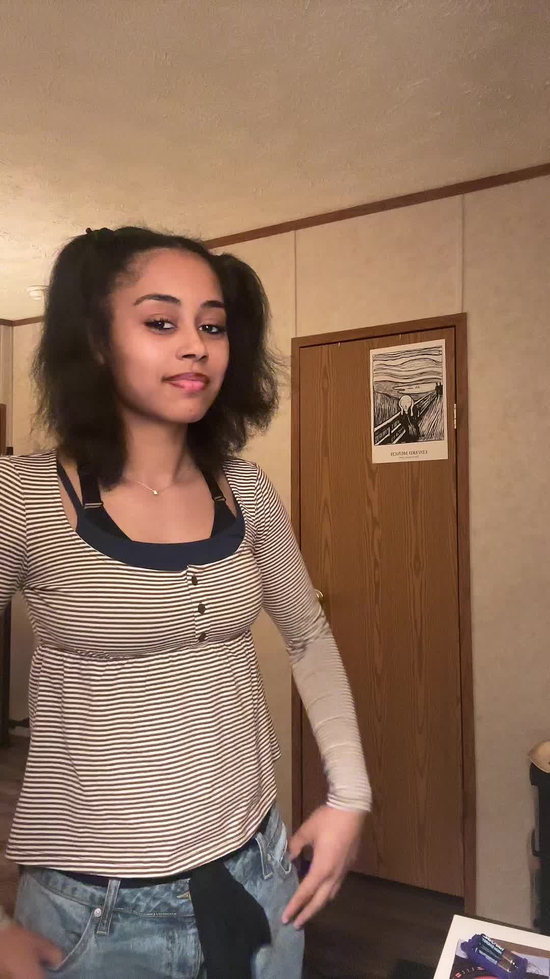 @destinlooza