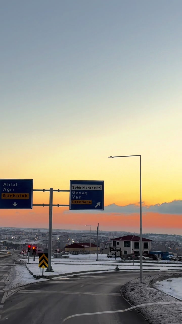 @𝐌𝐔𝐇𝐀𝐌𝐌𝐄𝐃 𝐀𝐋𝐈̇ ..