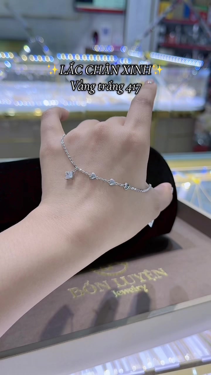 @Bốn Luyện Jewelry