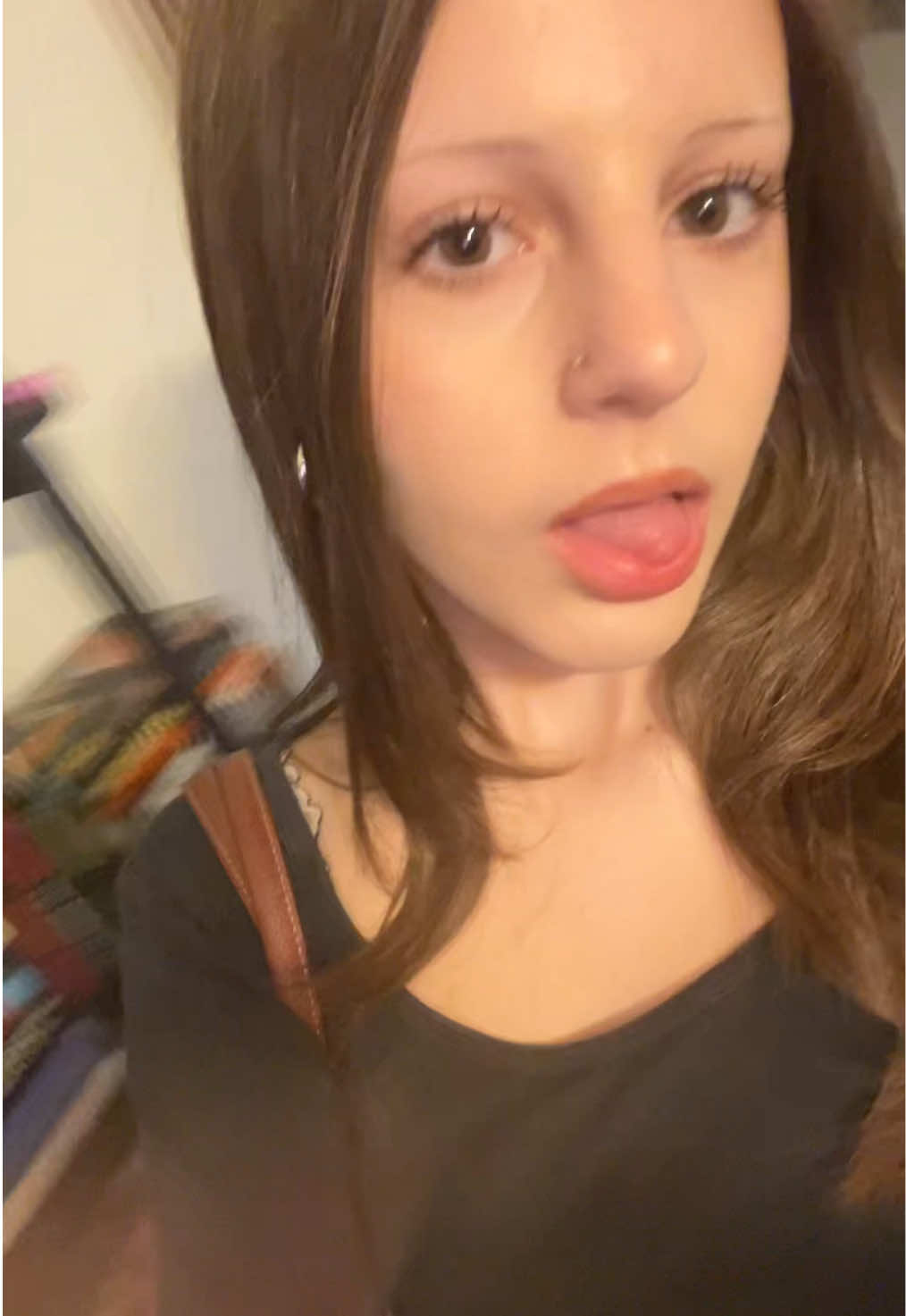 @hi
