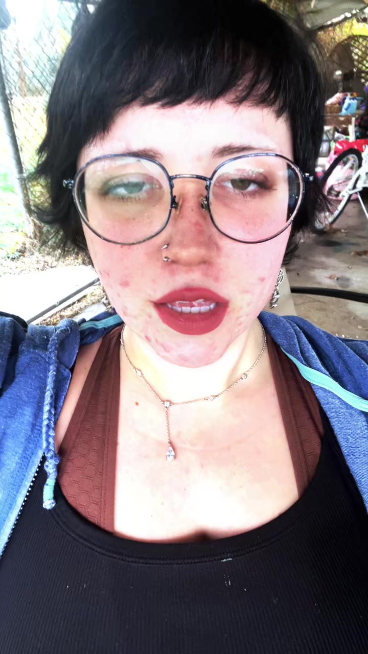 @Ka!l3y<3