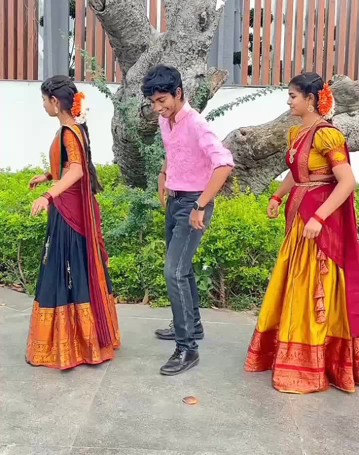 @చిన్నా ఖతార్ ♥♥♥