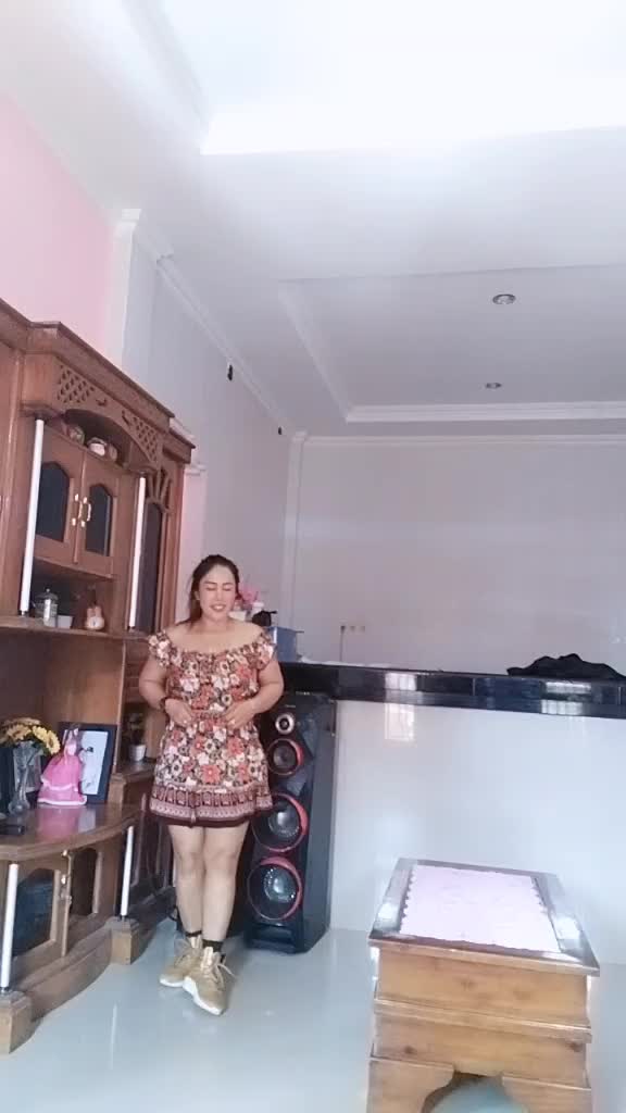 @putu_resika