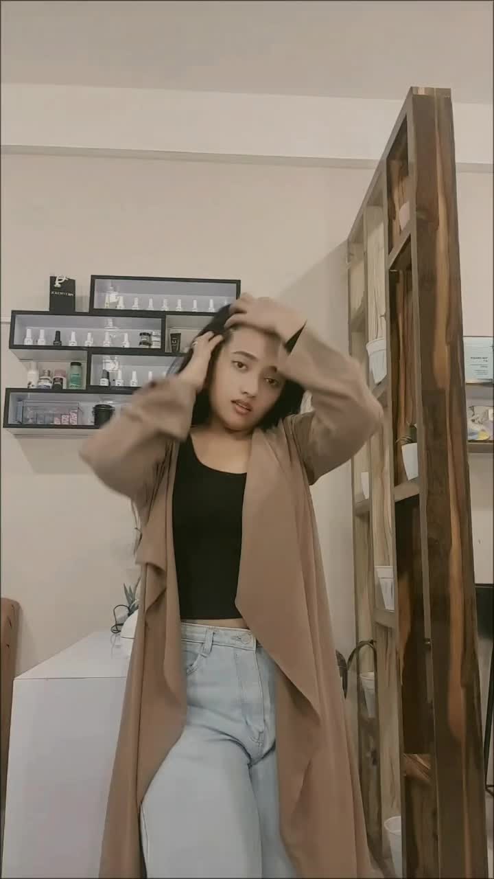 @Nita🦋