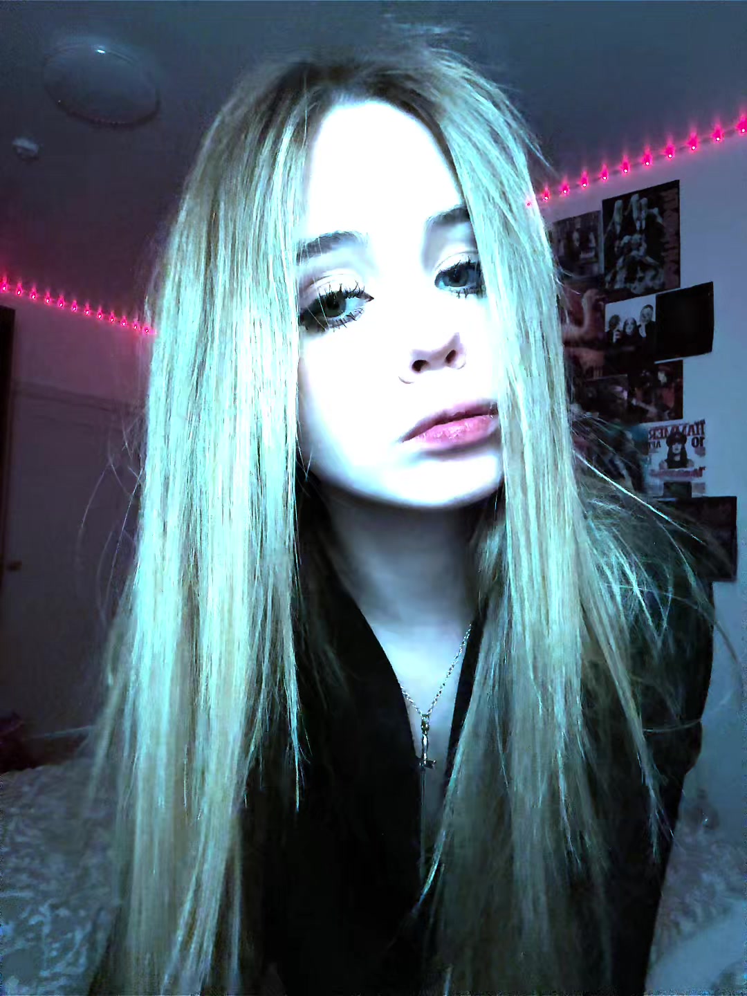 @݁ᛪ༙Алввввᛪ༙