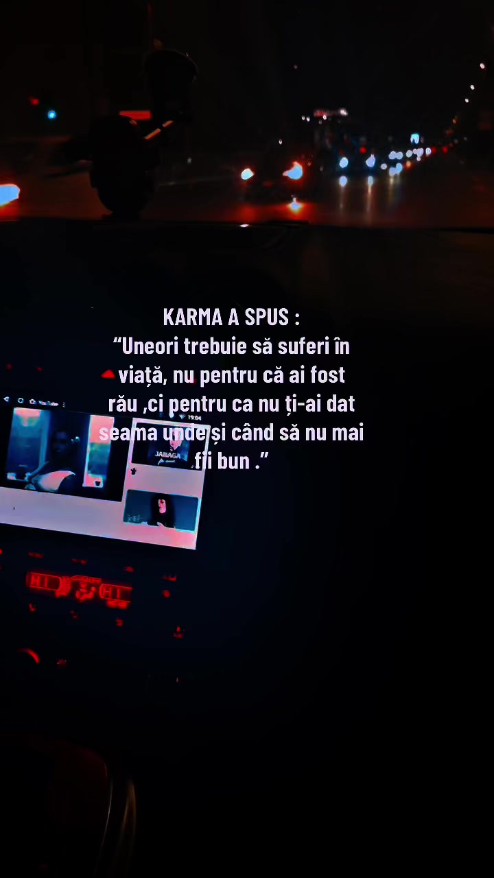 @Raluca🖤