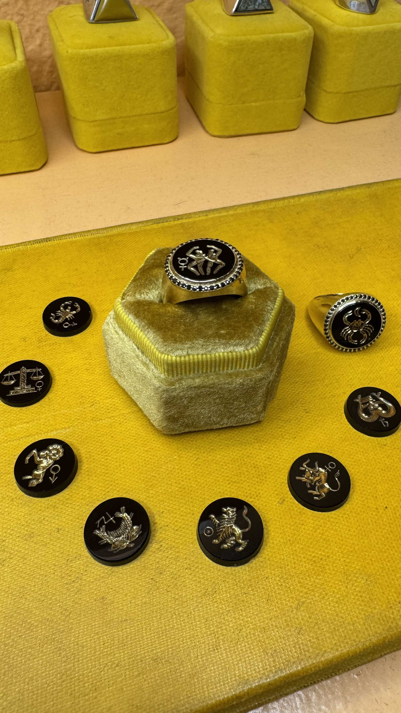@reojewels