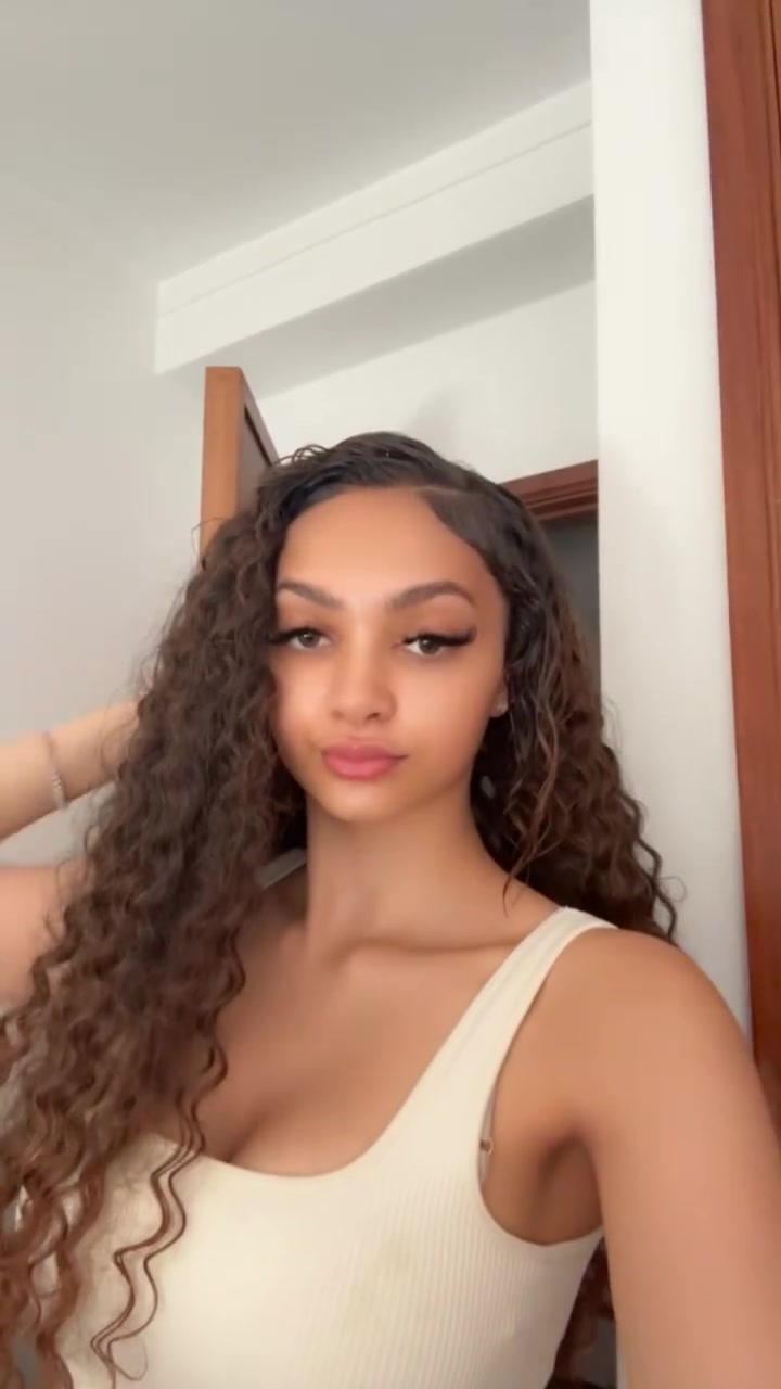 @nadia