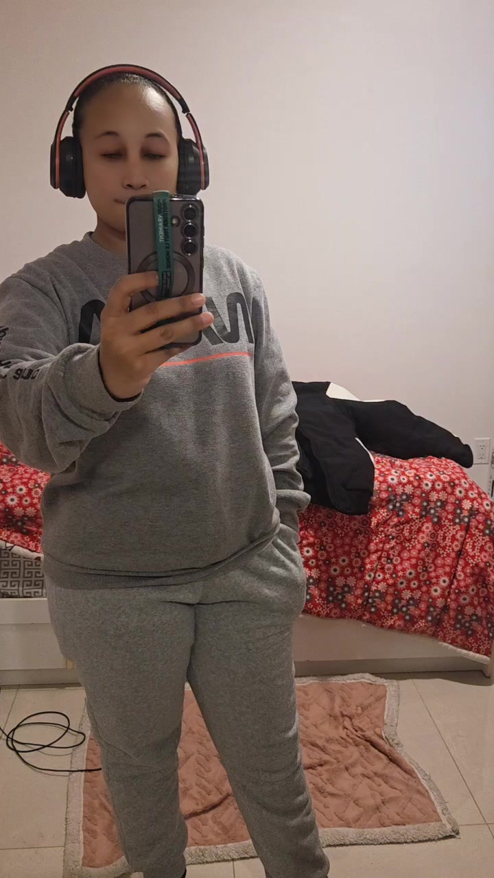 @koloina