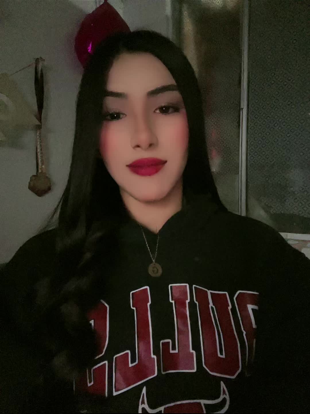 @👸🏻👸🏻