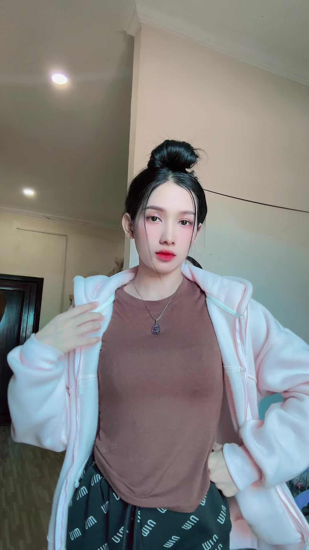 @🍒MUY JING🍒