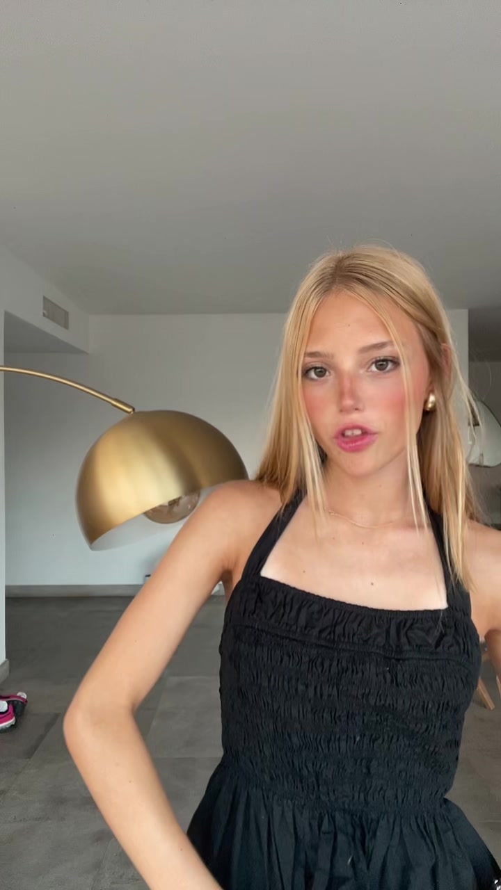 @moraa