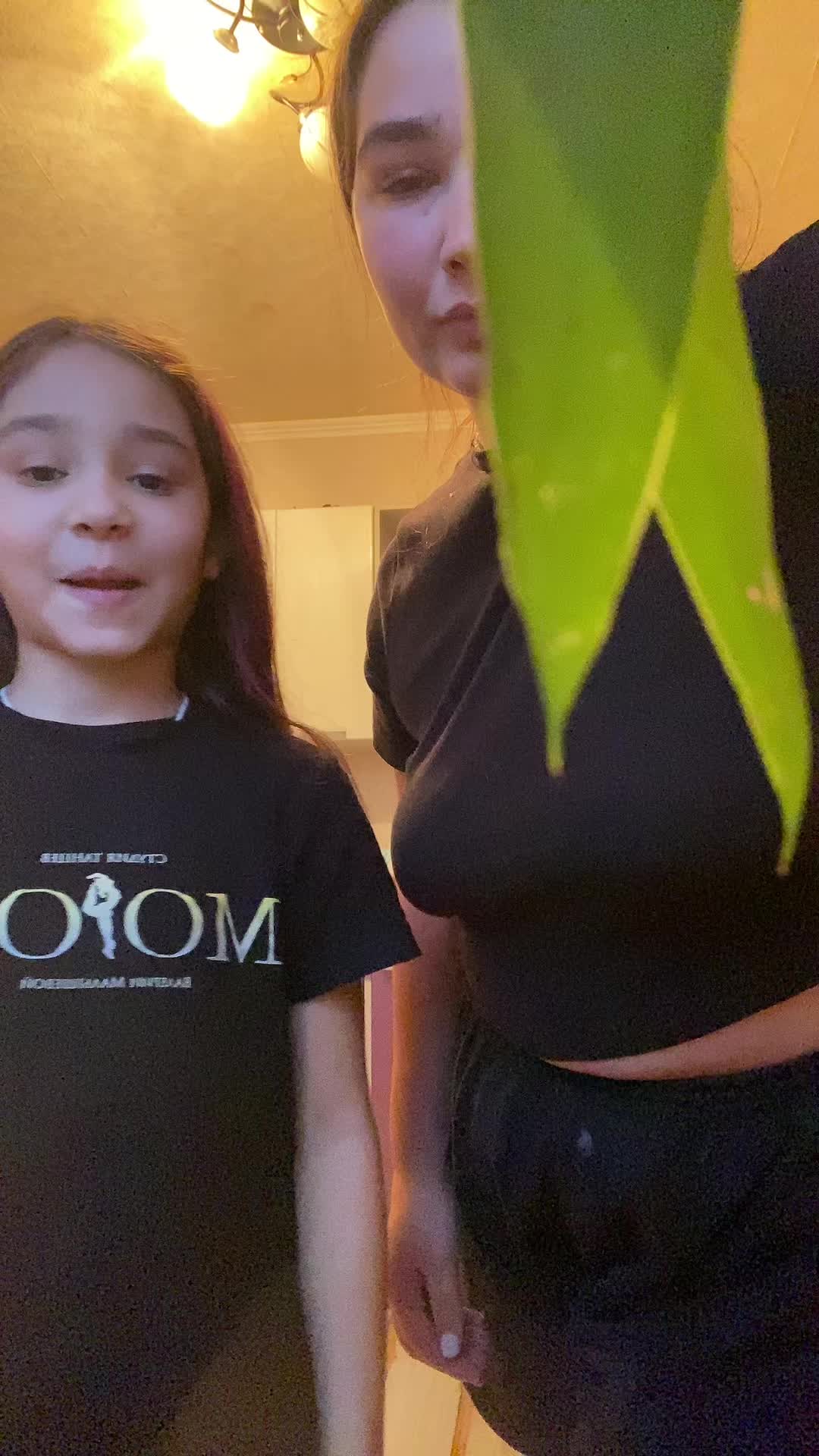 @𝒮𝓊𝓃𝒶𝓎𝒸𝒽𝒾𝓀💖