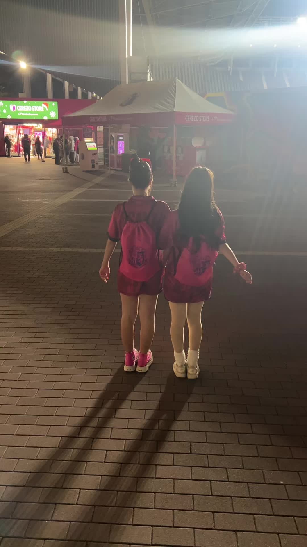@彼女達は本日もシラフです
