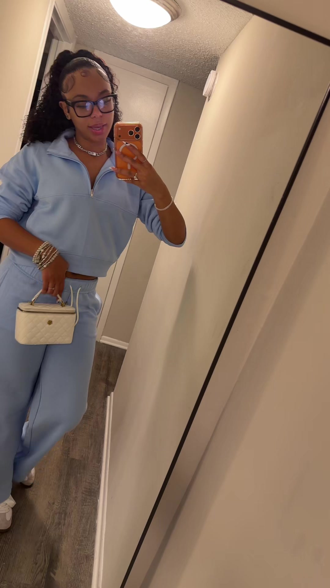 @Ava Carl&iacute;e🤎