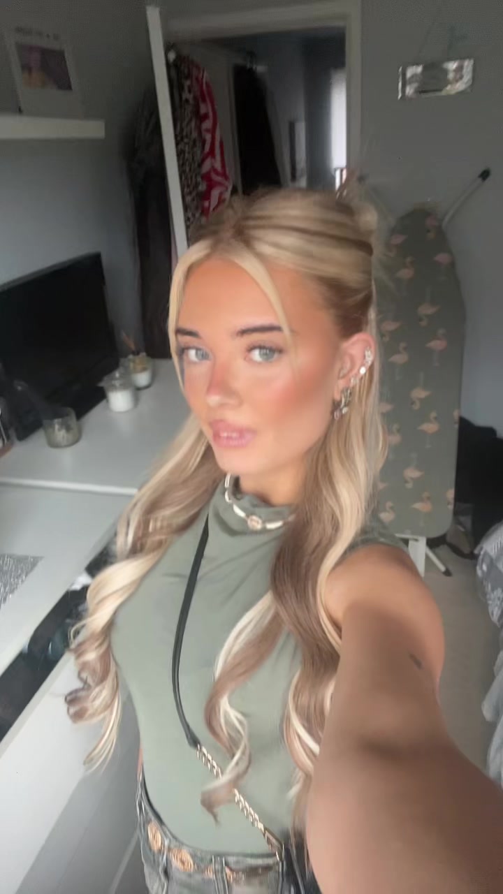 @👑𝕔𝕒𝕚𝕥𝕝𝕚𝕟 𝕖𝕝𝕝𝕚𝕖👑