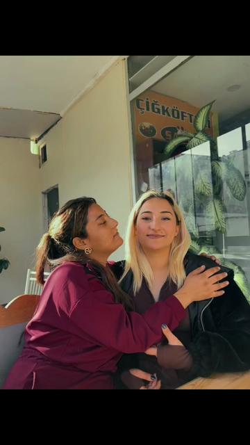 @Leyla İren