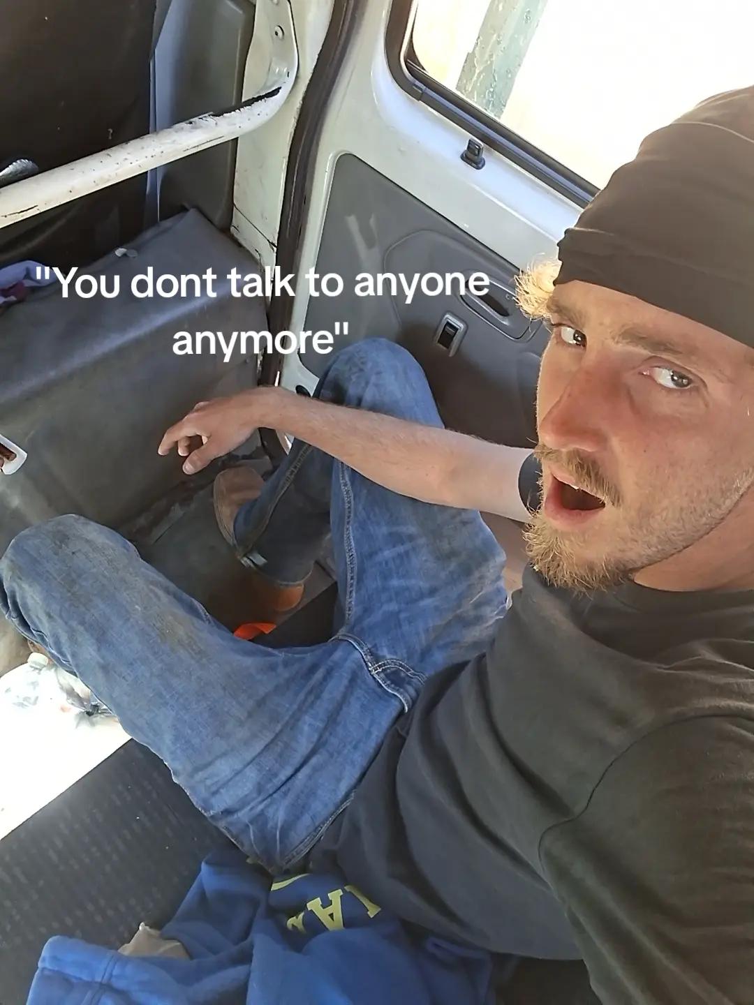 @️