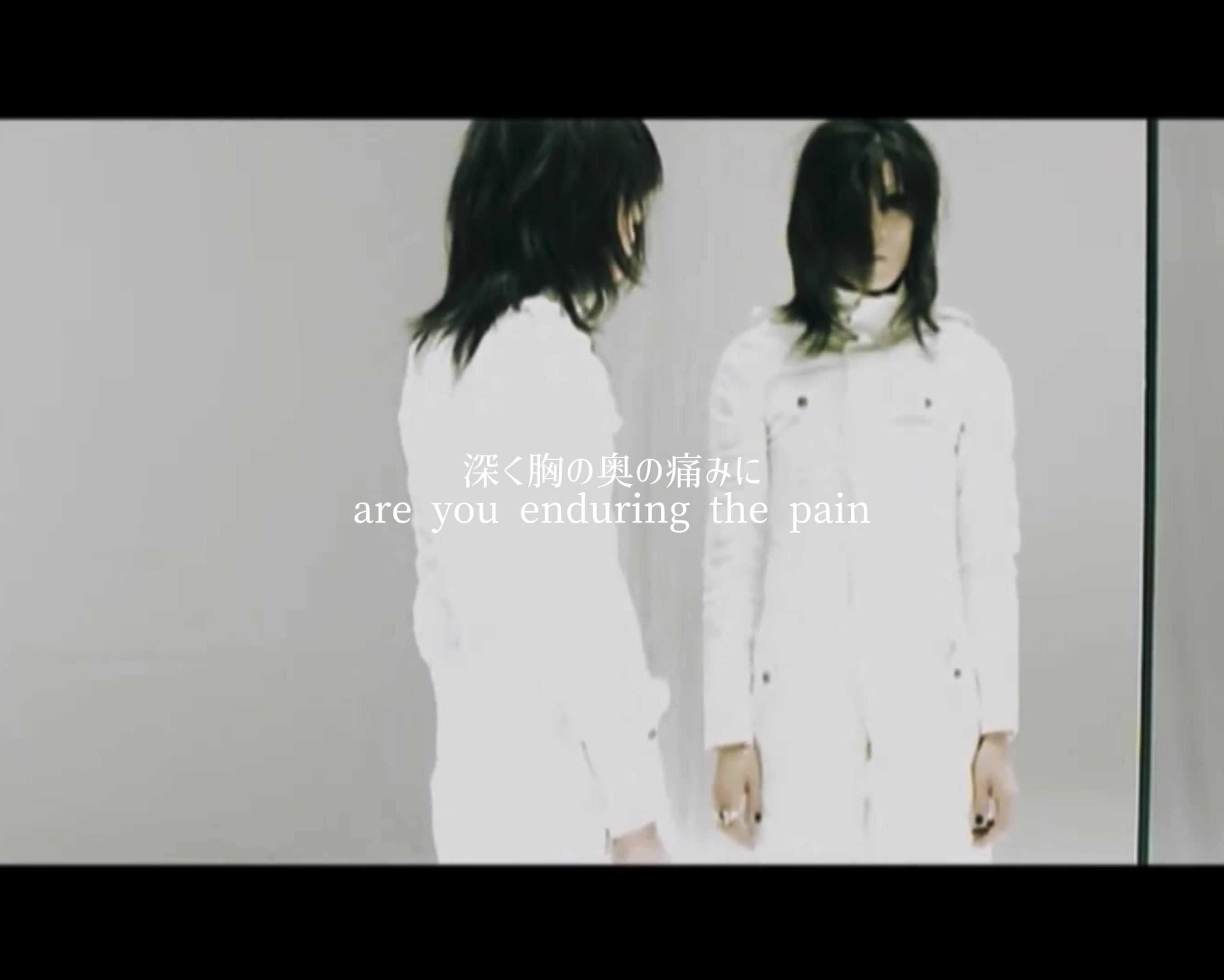 @京