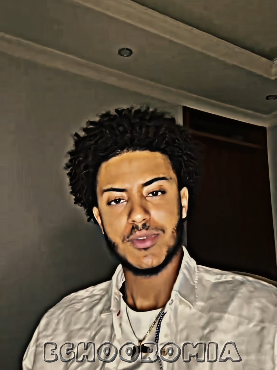 @echooromia