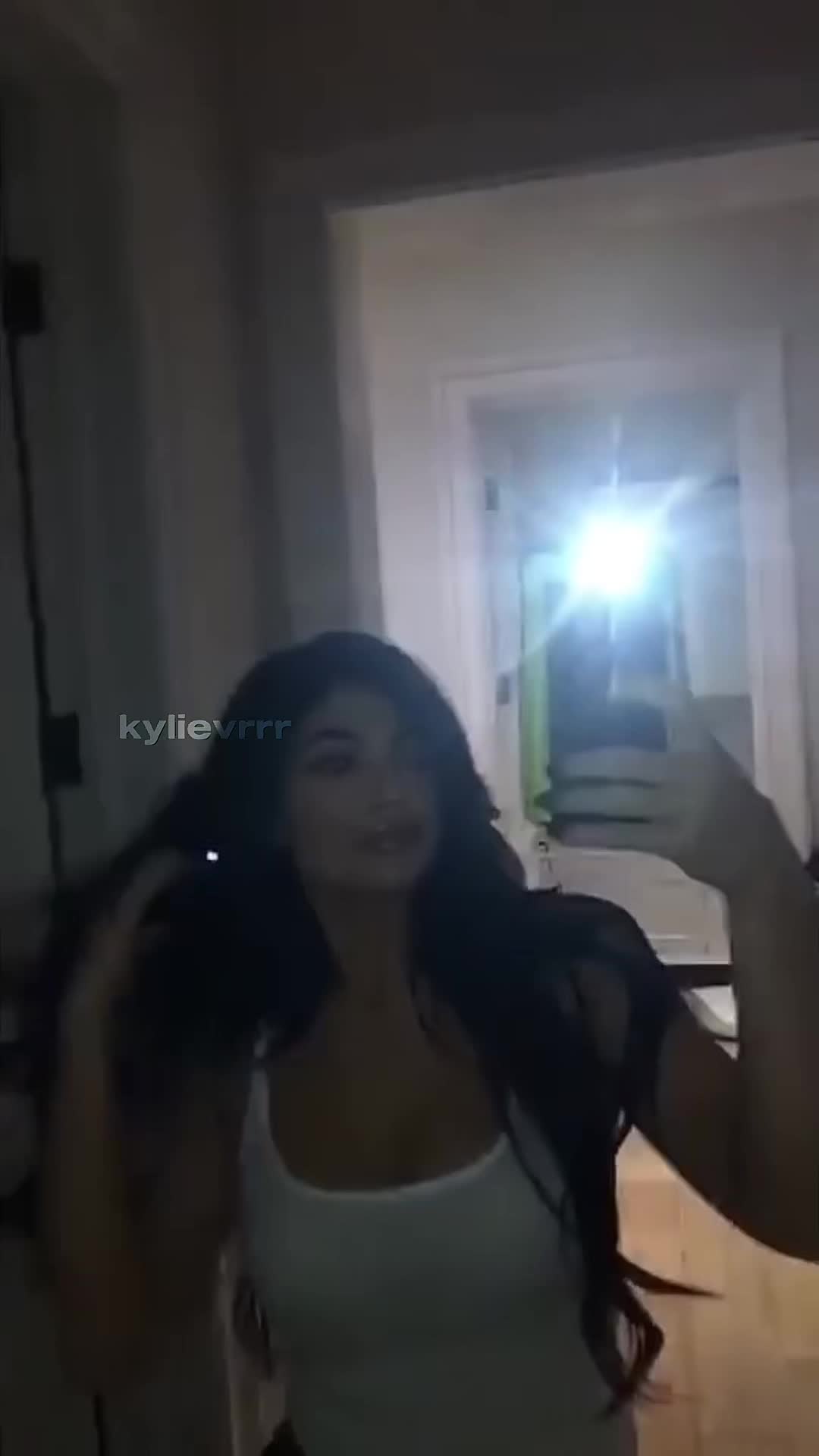 @💋