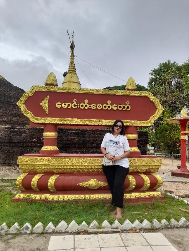 @Sandar_Thein_Official