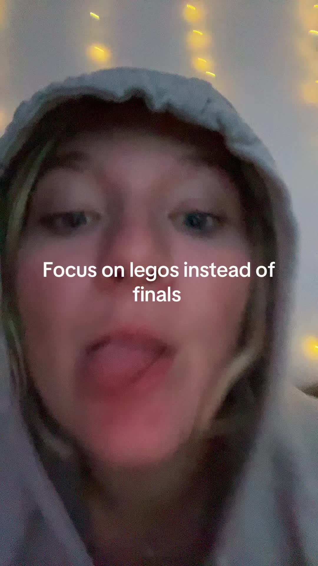 @Ava