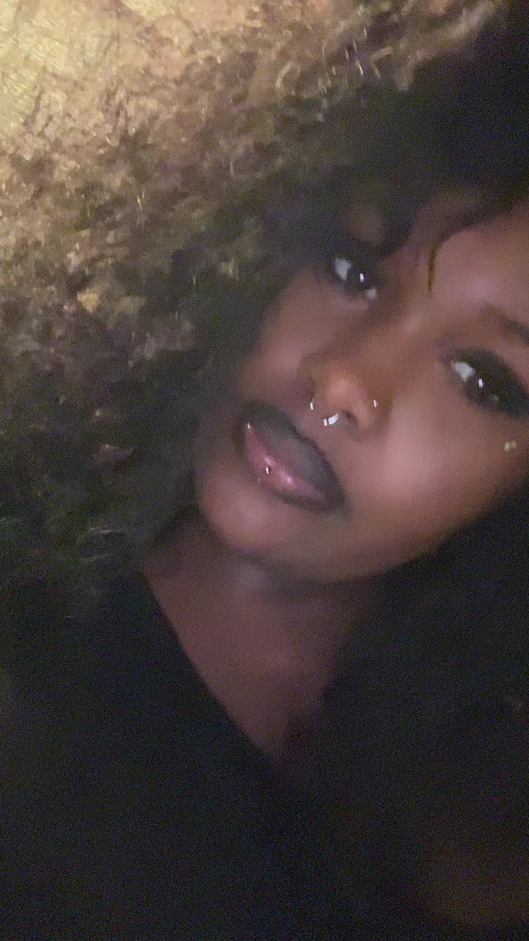 @🐺