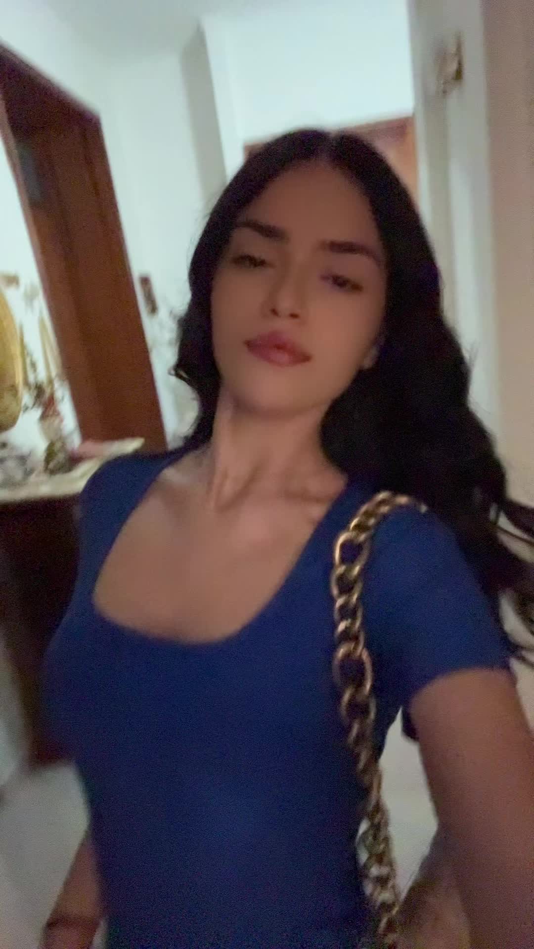@Aurora____