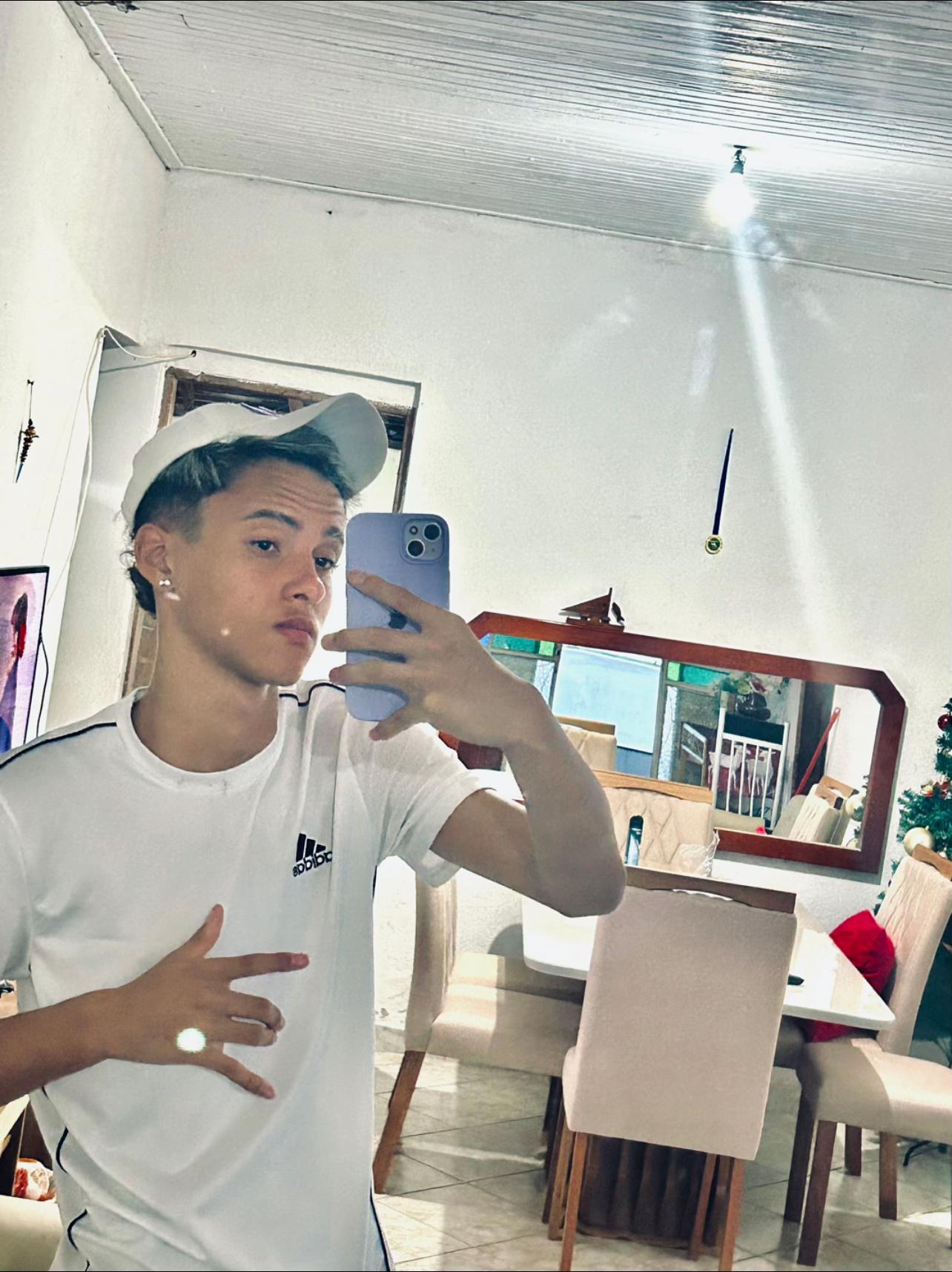 @VT o 💯 m&iacute;dia