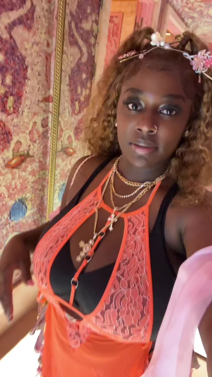 @Official_badgyal_roots