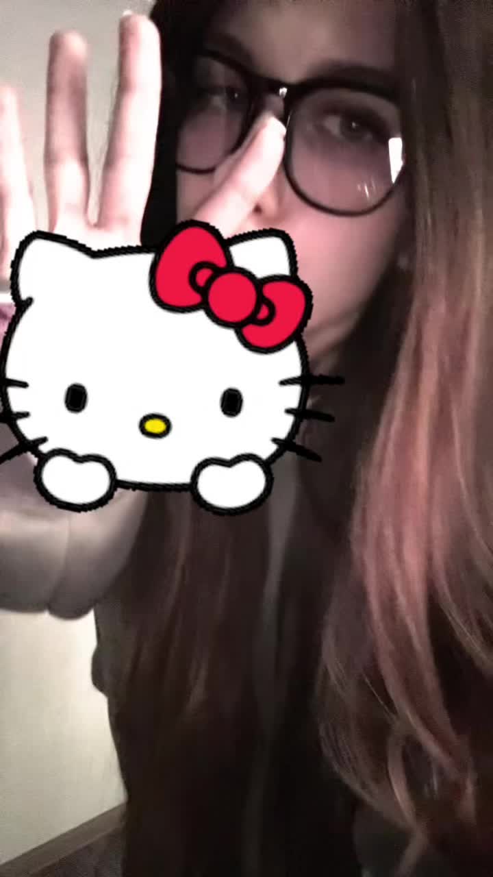 @<3