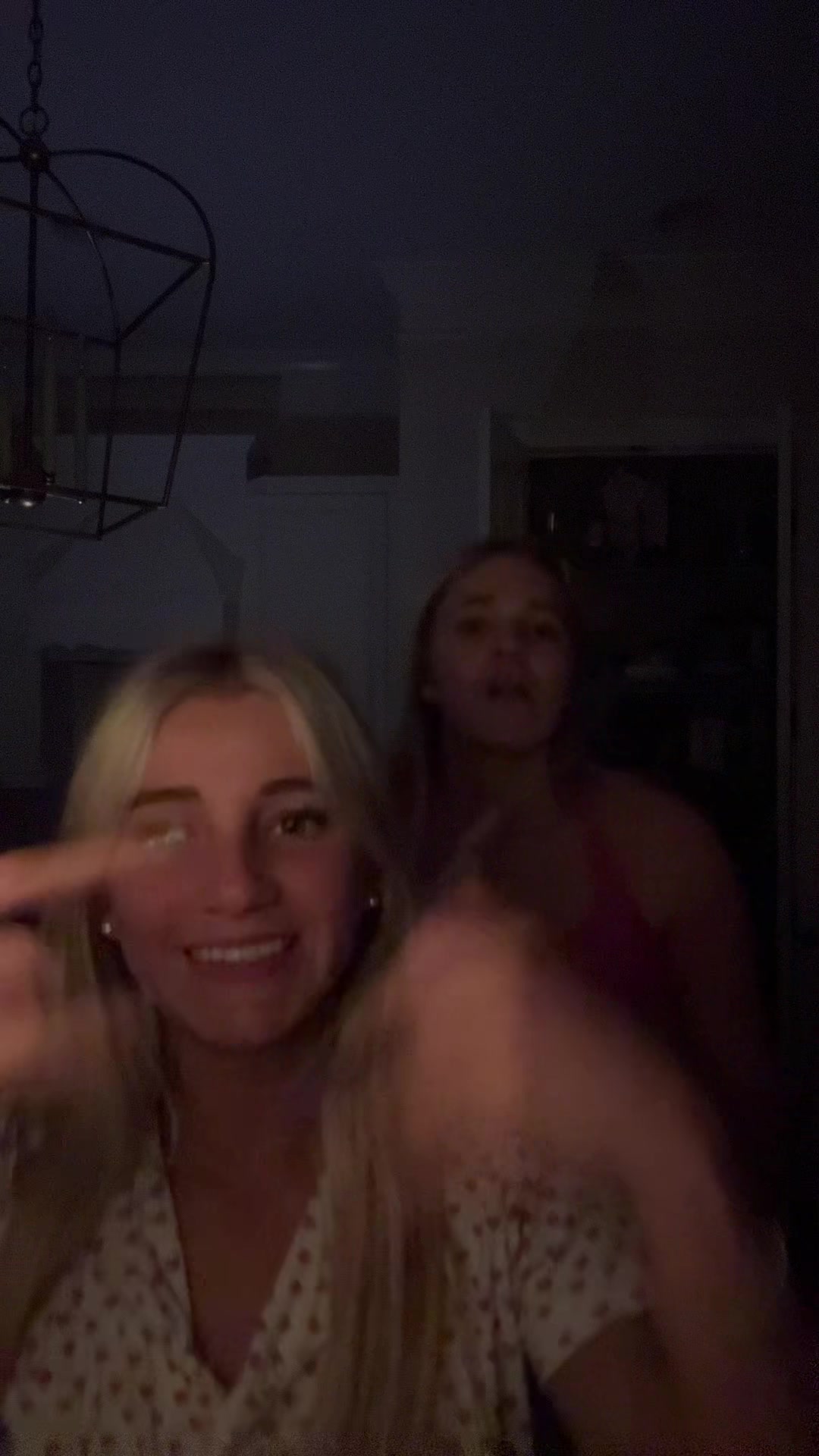 @Hiii