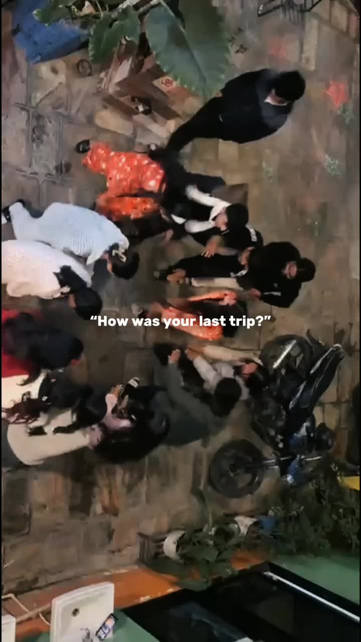 @PRIYA🫶🧿