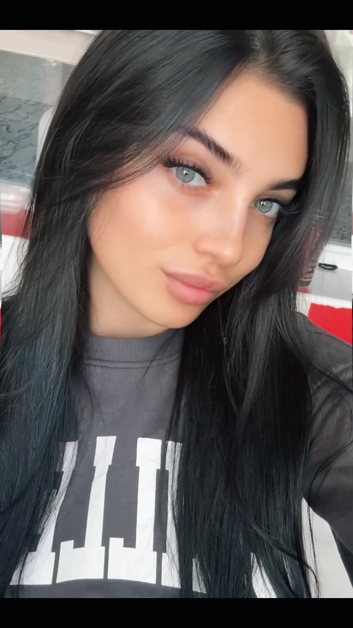 @𝑫𝒊𝒂𝒏𝒂