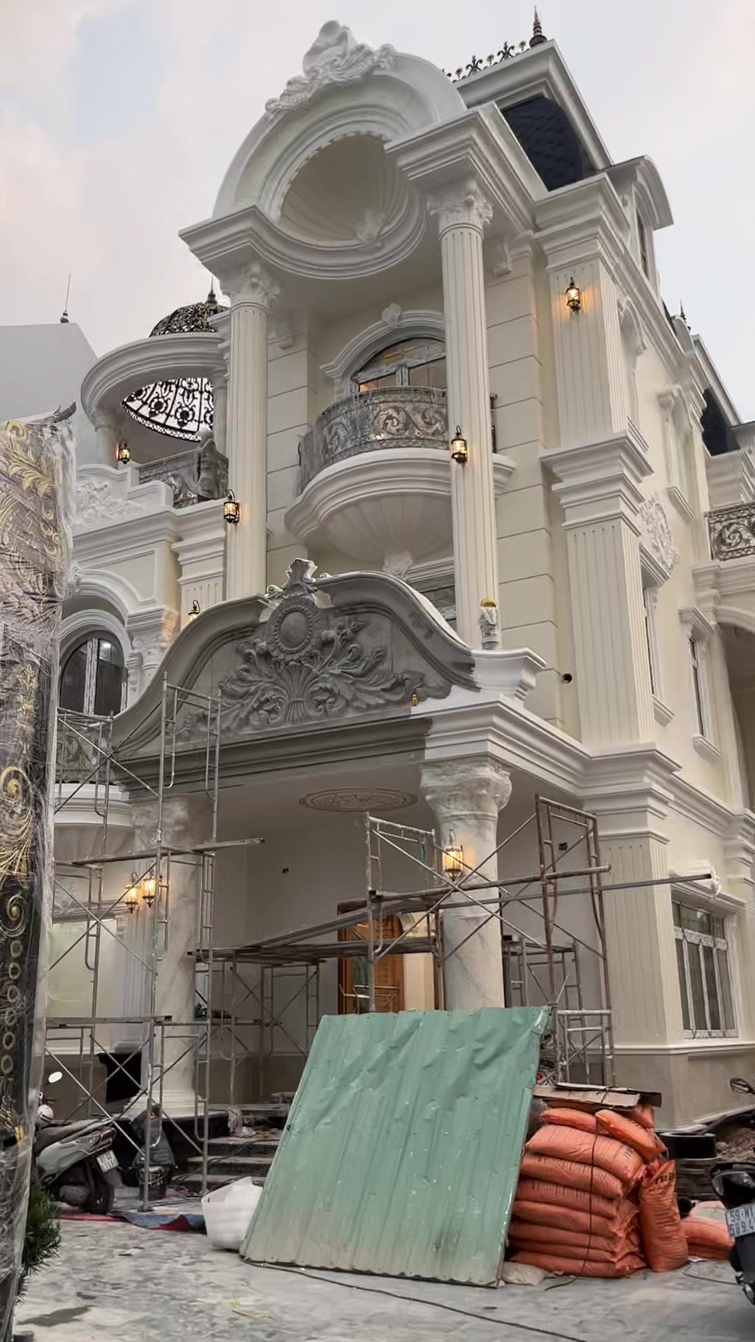 @Việt Sơn - Giải Ph&aacute;p Cửa