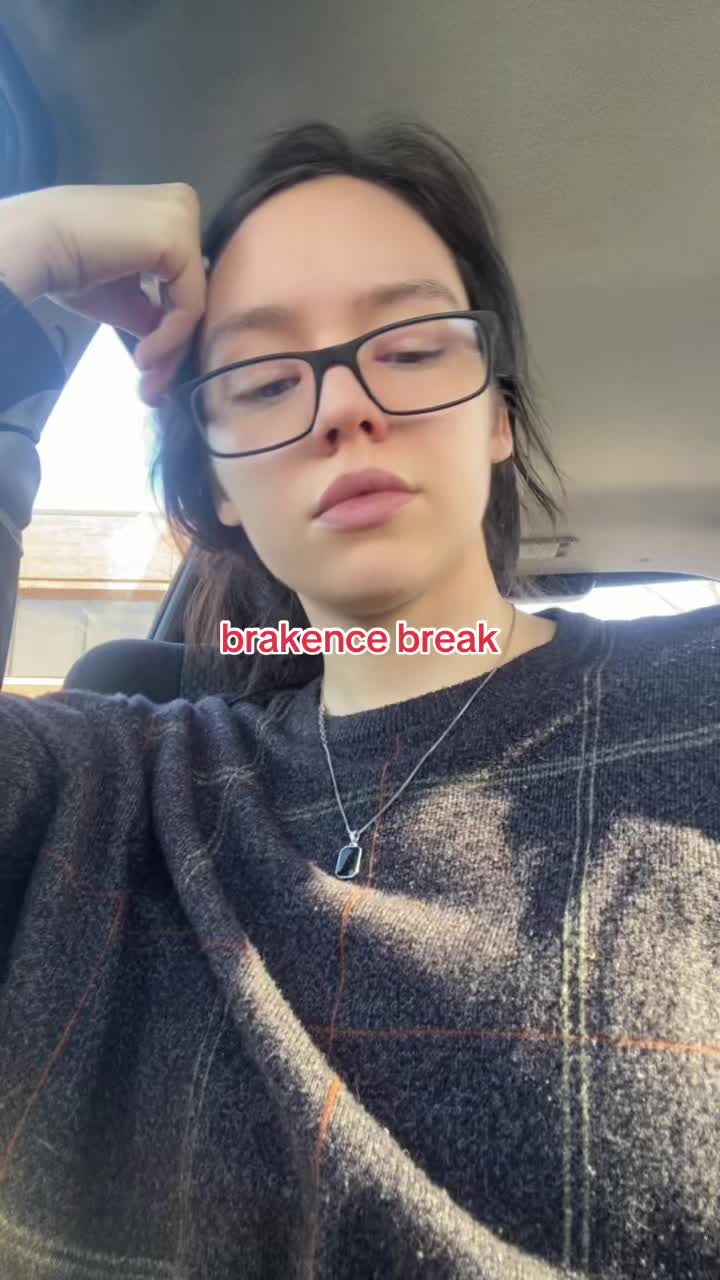 @Victoria