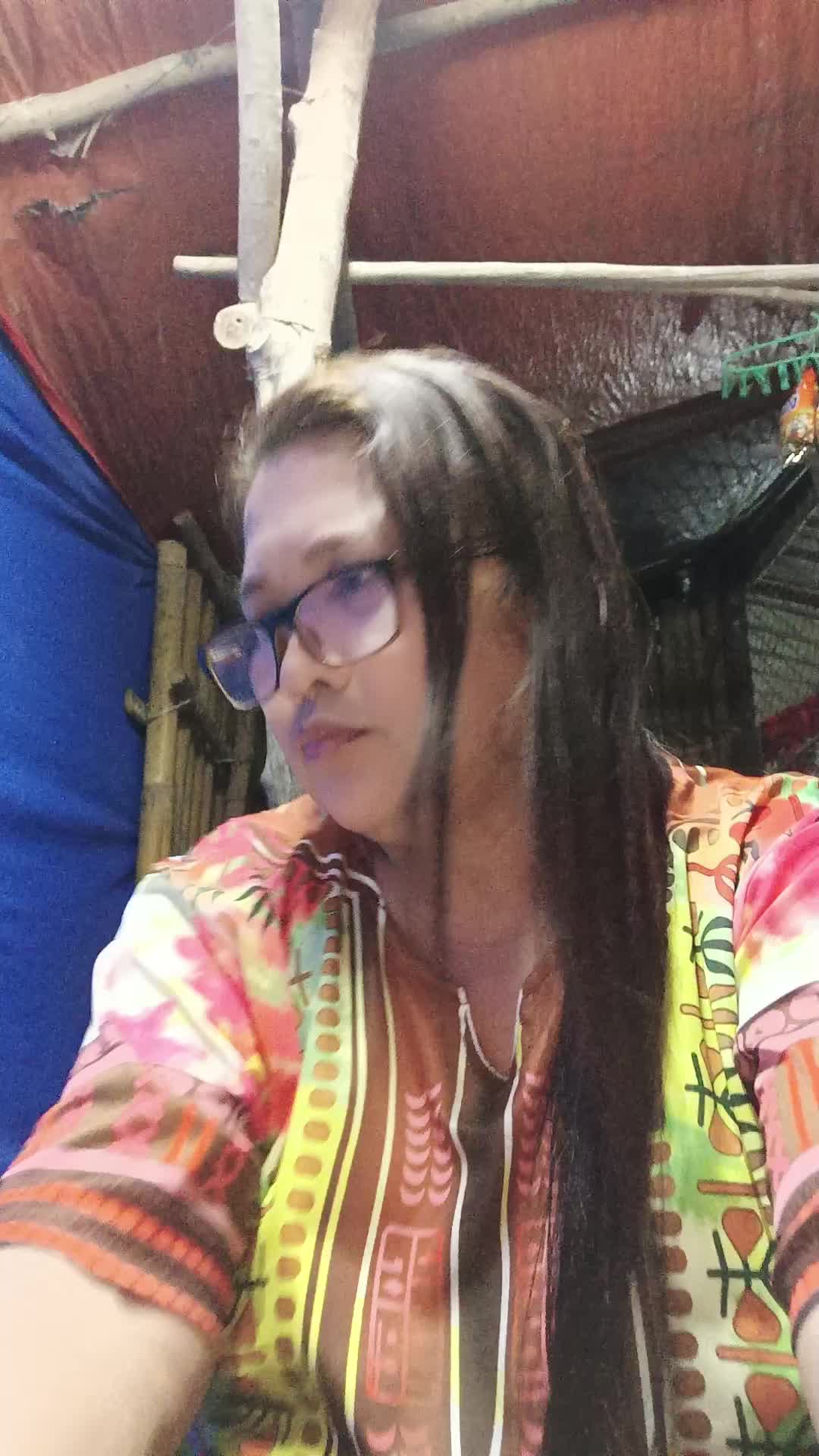 @Erlinda Elias495