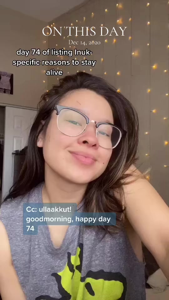@annieneevee