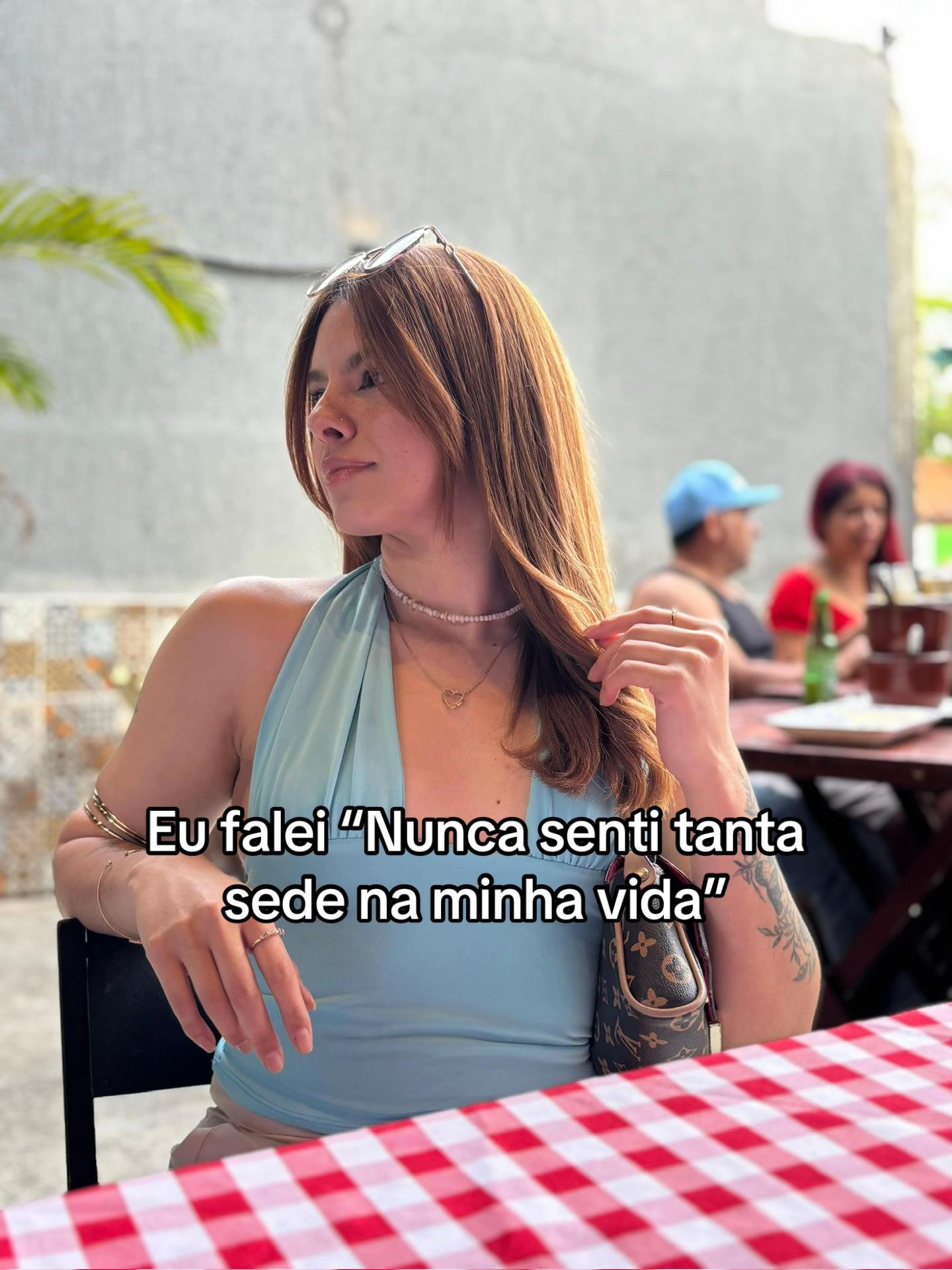 @Nicolly Moura✨