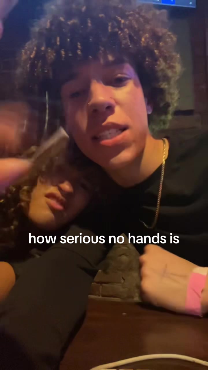 @🤸&zwj;♂️