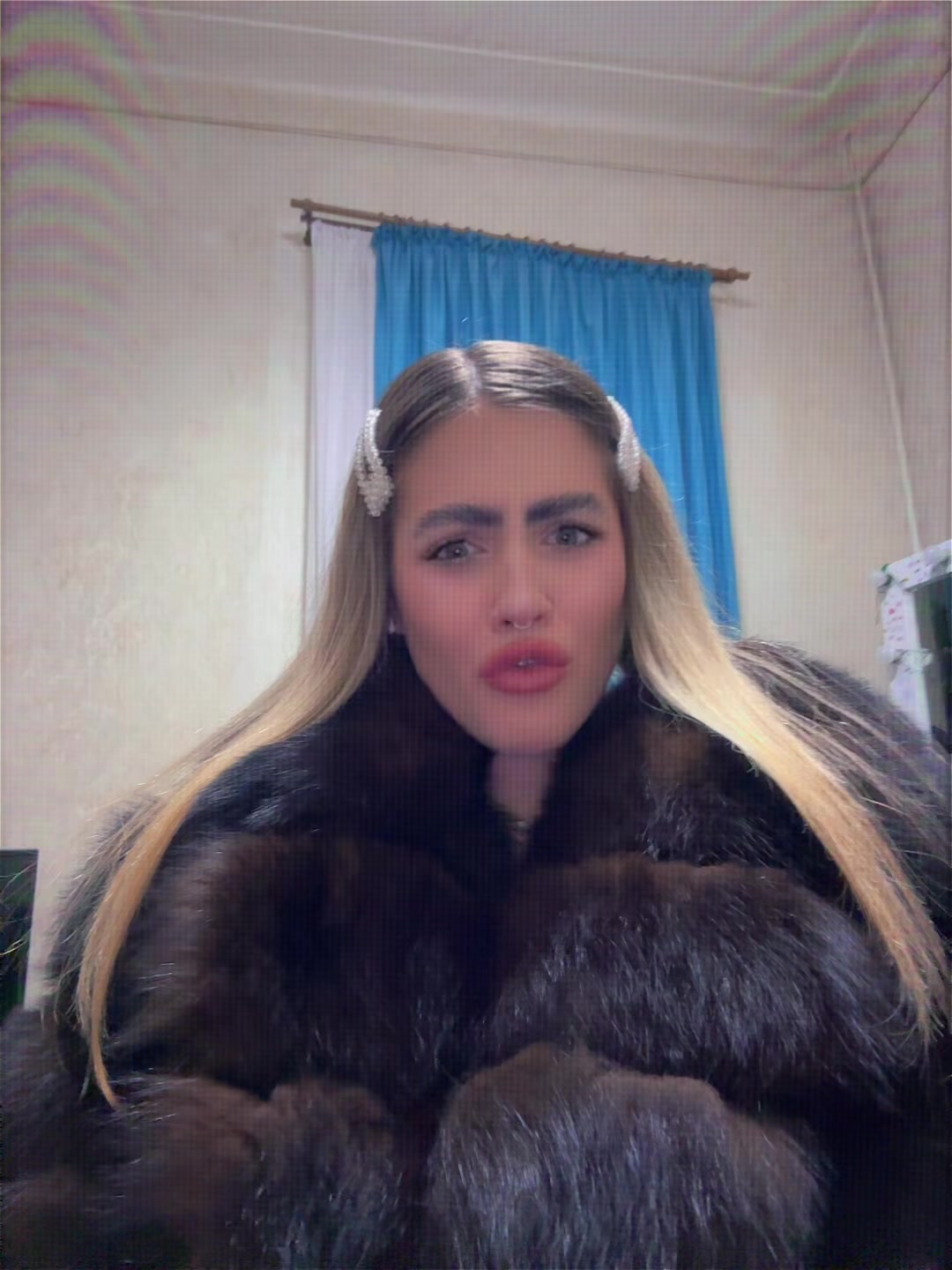 @Dasha Popova